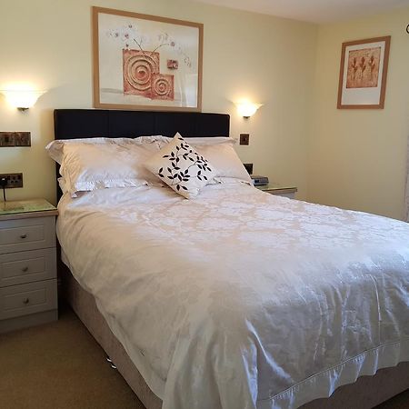 הולסוורת'י Headdons Bed & Breakfast מראה חיצוני תמונה